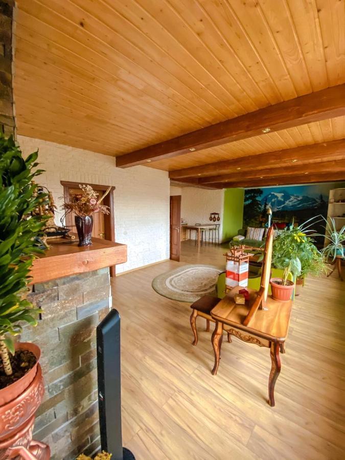 Domashnya Saduba Hotel Munkács Kültér fotó